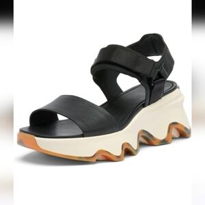 $140 Sorel Black Platform Sandal with Cream Midsole and Multicolor Outsole